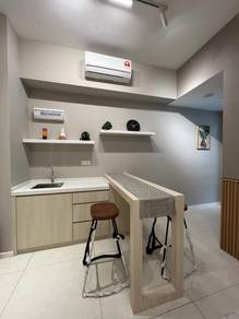 Bay Suites (10th Floor-1R1B-Fully Furnished) For Rent