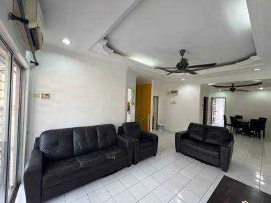 Amansiara townhouse, Selayang, kitchen cabinet, renovated, ready move