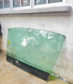 Cermin windscreen van nissan vanette