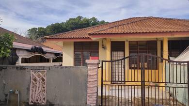 Semi-Detached-House-for-rent-Pekan-Pahang