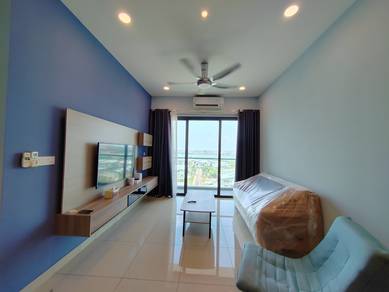 Move in Condition Fully Furnished Lake View Skyvilla D'island Puchong