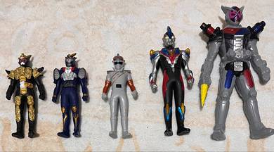 figure kamen rider n Ultraman