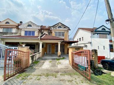 END LOT Two-Storey Taman Putra Budiman, Balakong Cheras, Selangor