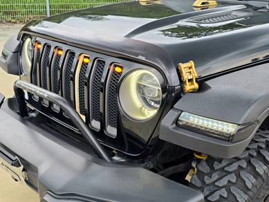 Jeep WRANGLER UNLIMITED SAHARA 2.0L (A)