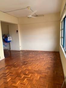 PARTLY FURNISH, POOL VIEW Tiara Ampang Condominium, Ampang