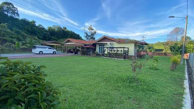 Single Storey Bunglow Dan Tanah Berkeluasan 1.7 Ekar Mambau Seremban