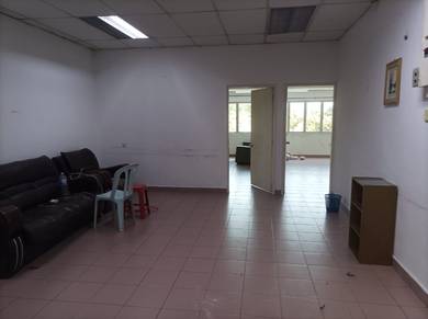 SS2 2nd Floor Office 1800 Sf Face Main Road In Petaling Jaya for Rent