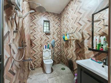 2-storey-Terraced-House-for-sale-Bukit-Subang-Selangor-3