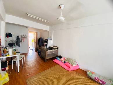 LOW LEVEL FREEHOLD Pangsapuri Putra Damai Presint 11 Putrajaya