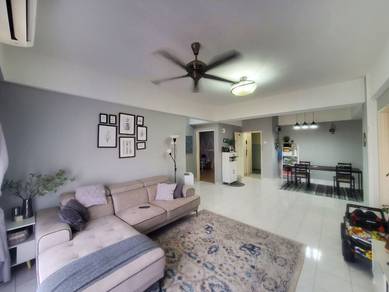 FREEHOLD MURAHH MAINTAINED UNIT Condo OG Court Bukit Awansari