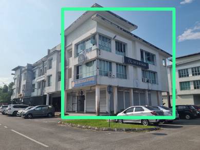 3 Storeys Corner Shoplot at Jalan Riveria Kuching - Samarahan Highway