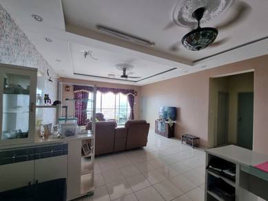 Dahlia Park Condominium Sale｜Renovated Big Unit 1700 sqft｜Butterworth