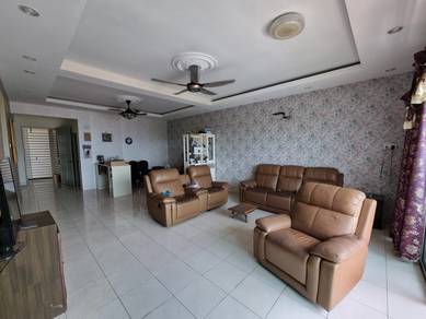Dahlia Park Condominium Sale｜Renovated Big Unit 1700 sqft｜Butterworth
