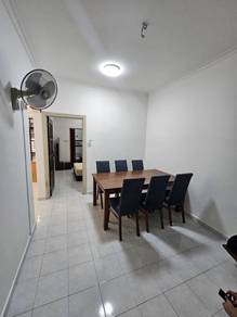 Single Storey House 4Bedrooms Partially Furnish @ Bukit Indah