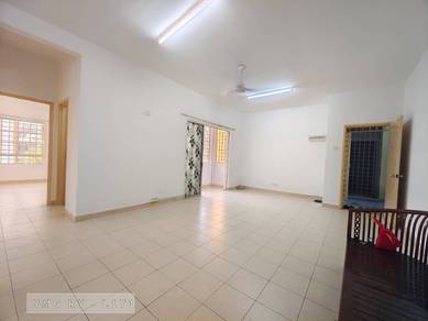 Kasuarina Apartment  First floor Nearby playground For Rent