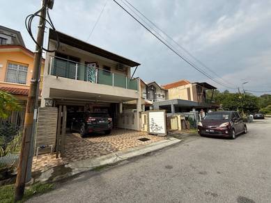 RENOVATED|Double Storey Terrace House Taman Ukay Bistari Ampang