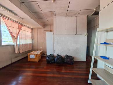 Amber Park  Double storey Terrace Hse for rent