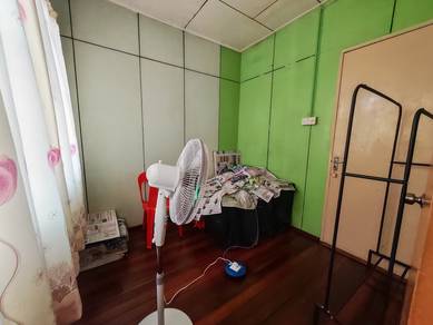 Amber Park  Double storey Terrace Hse for rent
