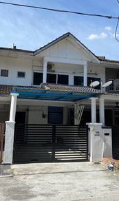 Townhouse for Rent (Next to Main Road)