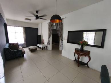Calisa Residence Fully Furnished 3 Rooms 2 Bath Taman Mas Puchong