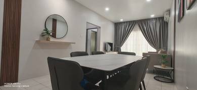Condominium , Pine Square , Mjc Batu kawa , Kuching