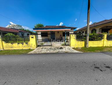 Bungalow-House-for-sale-Batu-Gajah-Perak
