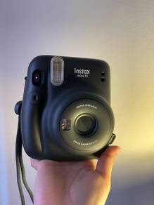 polaroid camera