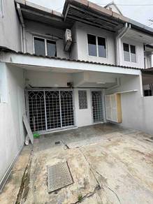 Double storey terraced house for rent (bandar menjalara) kepong