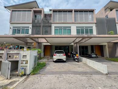 3 Storey SUPERLINK Apicalia D’ Island Residence Taman Tasik Puchong