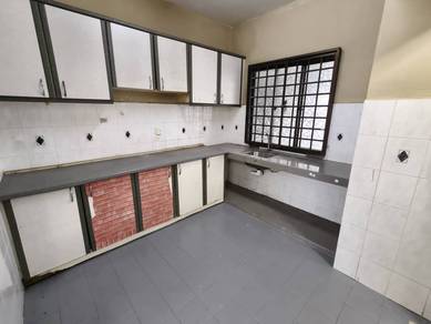 Blk A Level 14 Spacious unit for Rent @ Seri Mutiara Apartment