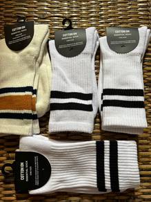 cotton on socks