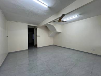 Link-Bungalow-for-rent-Klang-Selangor-3