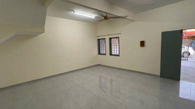 Link-Bungalow-for-rent-Klang-Selangor-2