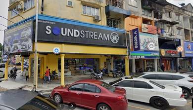 Pandan Indah Ground Floor & Mezzanine Floor Facing Mainroad Easy Acces