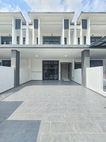 Eco summer the Walton  jalan Ekoflora 5 double storey fully furnished