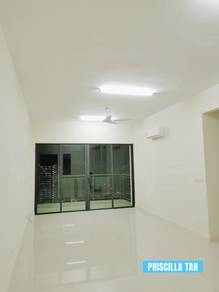 Iconic Skies Condo for Sale – Spacious & Modern