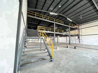 旺厂出租[14,000sf with 2 MEZZAINE FLOOR] Kampung Baru Sungai Buloh, Subang