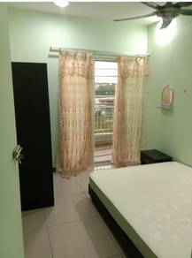 Aircond Medium Room, SERI PUTERI CONDO,1Min CHERAS LRT