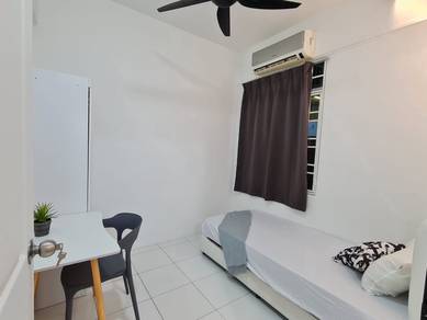 Single Room @ Jelutong