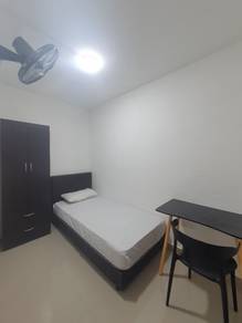 All Male Single Room @ Bayan Baru. Aircond & Utilities Included.