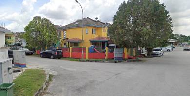 2 Storey Corner, Jalan PU 10 Taman Puchong Utama, Puchong
