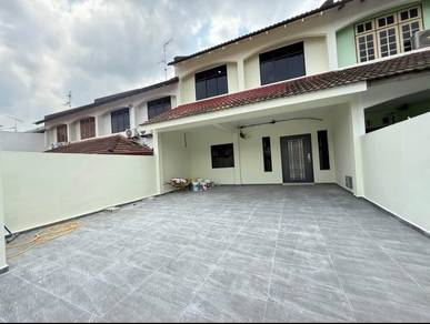 Double Storey @ Jalan Hang Tuah 3x, Taman Ungku Tun Aminah