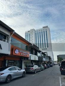 Good Condition Nicely Renovated Shoplot