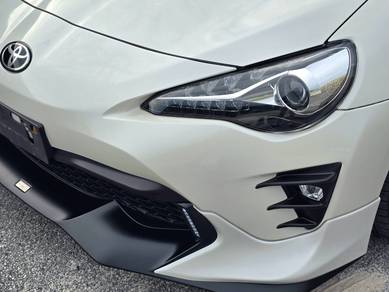 Toyota 86 MANUAL 2.0L (M) +8year Warrant