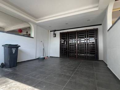 FACING PADANG FULLY RENOVATED 2 Storey House Taman Malim Permai Melaka