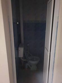 Saleng Jalan Jambu Double Storey Corner House For Rent @ Kulai