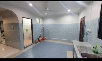 Kingfisher ujana terrace house