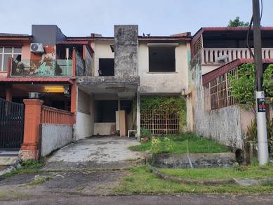 Below Market 200k Puteri Wangsa 2 Storey Terrace House