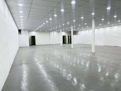 Warehouse Jalan Bukit Kemuning, Shah Alam ( Facing Main Road)
