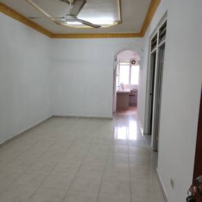 Desa Lembah Permai , rent can negotiate